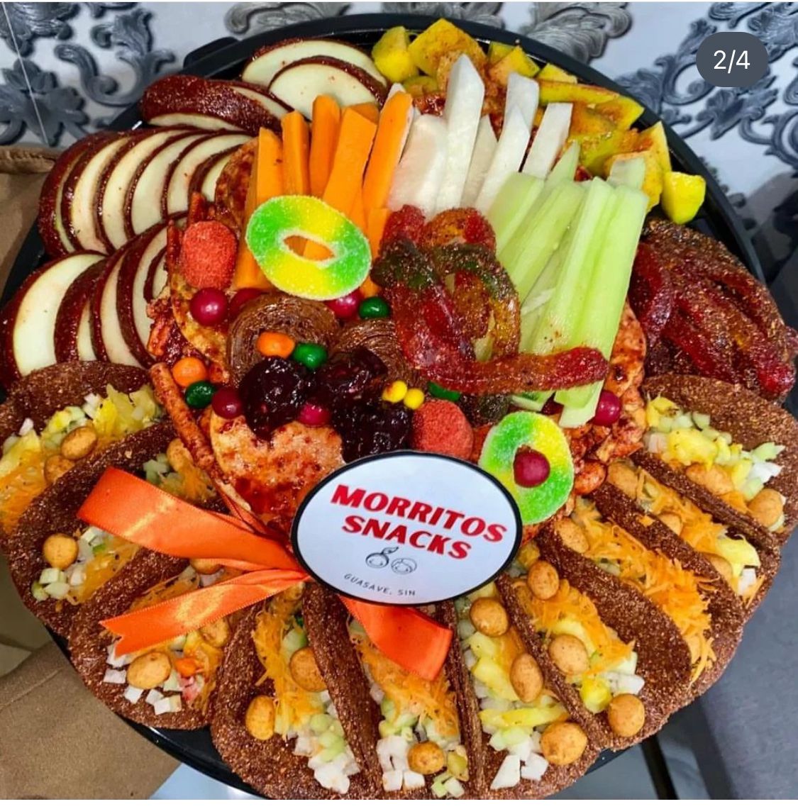 Charola de snacks variados